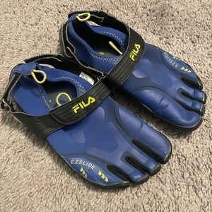 Fila Mens Skele-Toes EZslide Running Shoes Black Low Minimalist 8 Blue Yellow
